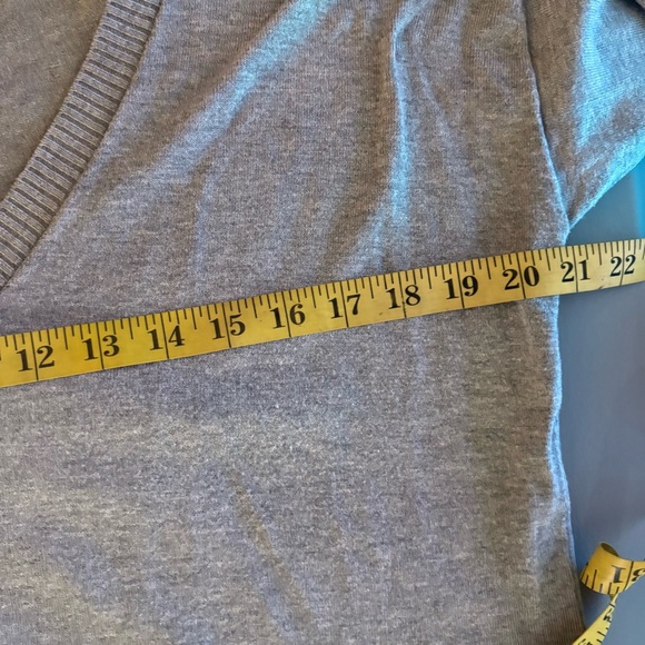 Central Park West Revolve Patagonia fringe sweater sz Large - Picture 6 of 8